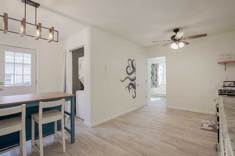 Furnished Finder property 422657_1 photo 11