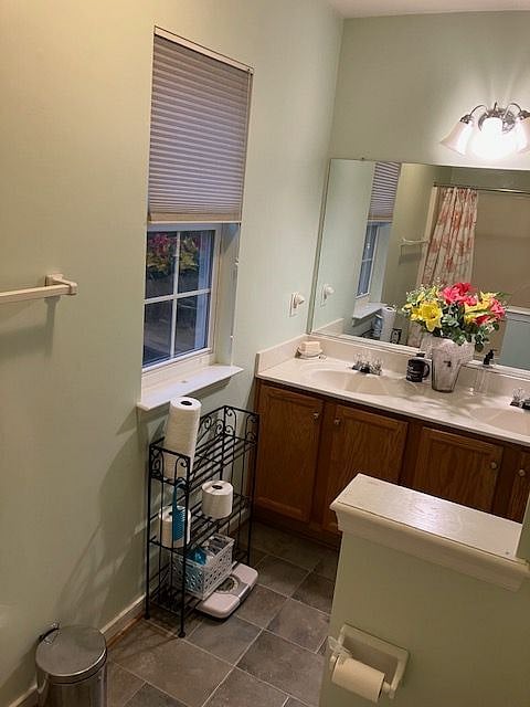 Furnished Finder property 422679_2 photo 5