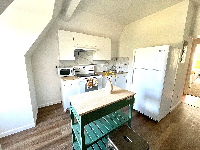 Furnished Finder property 422692_1 photo 7