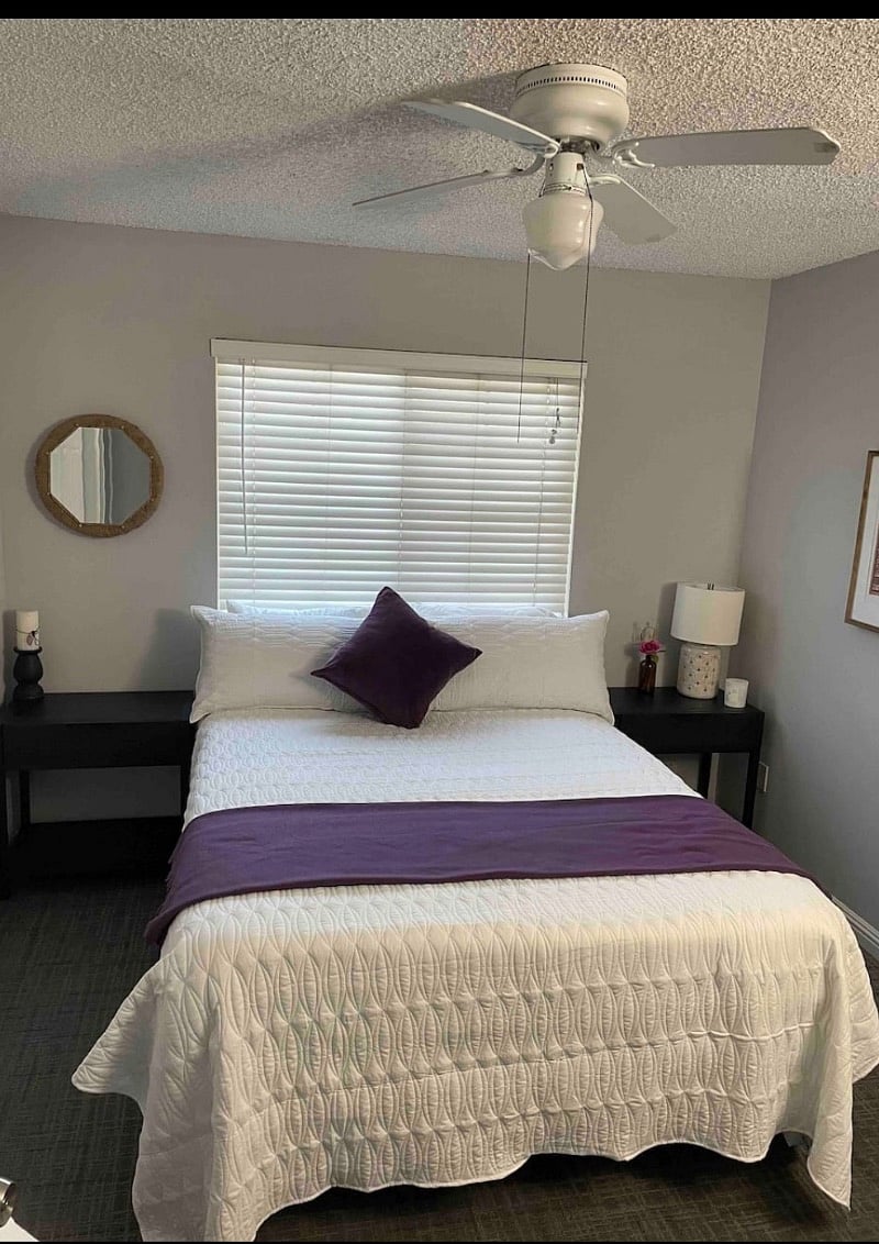 Furnished Finder property 422739_1 photo 10