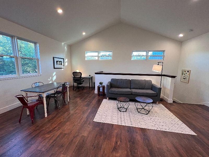 Furnished Finder property 422813_1 photo 14