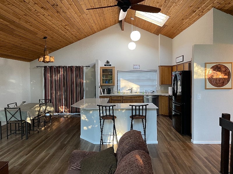 Furnished Finder property 422846_1 photo 11