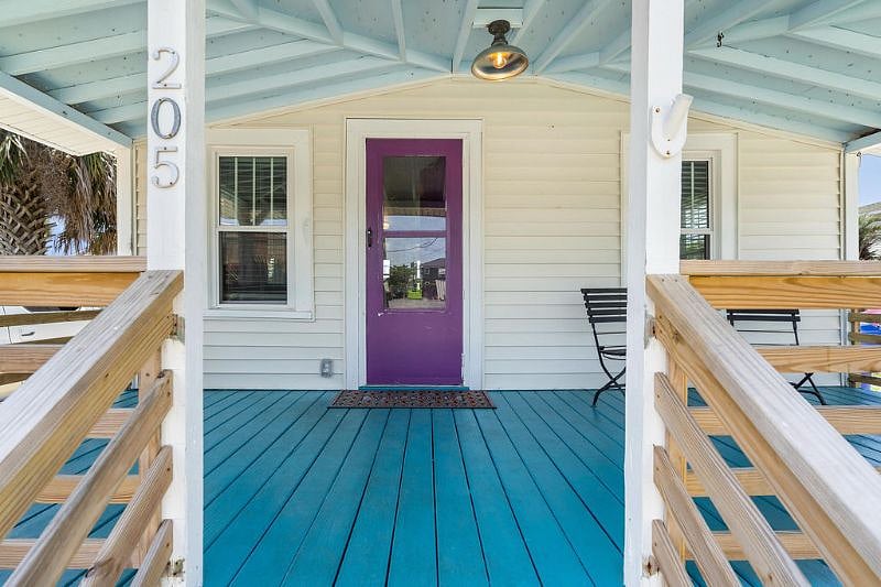 Furnished Finder property 422870_1 photo 2