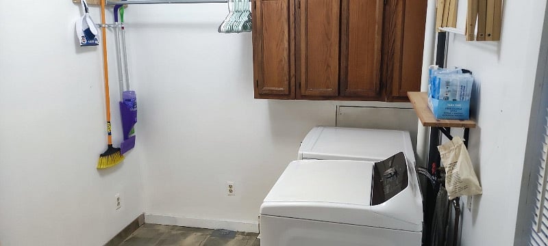 Furnished Finder property 422901_1 photo 10