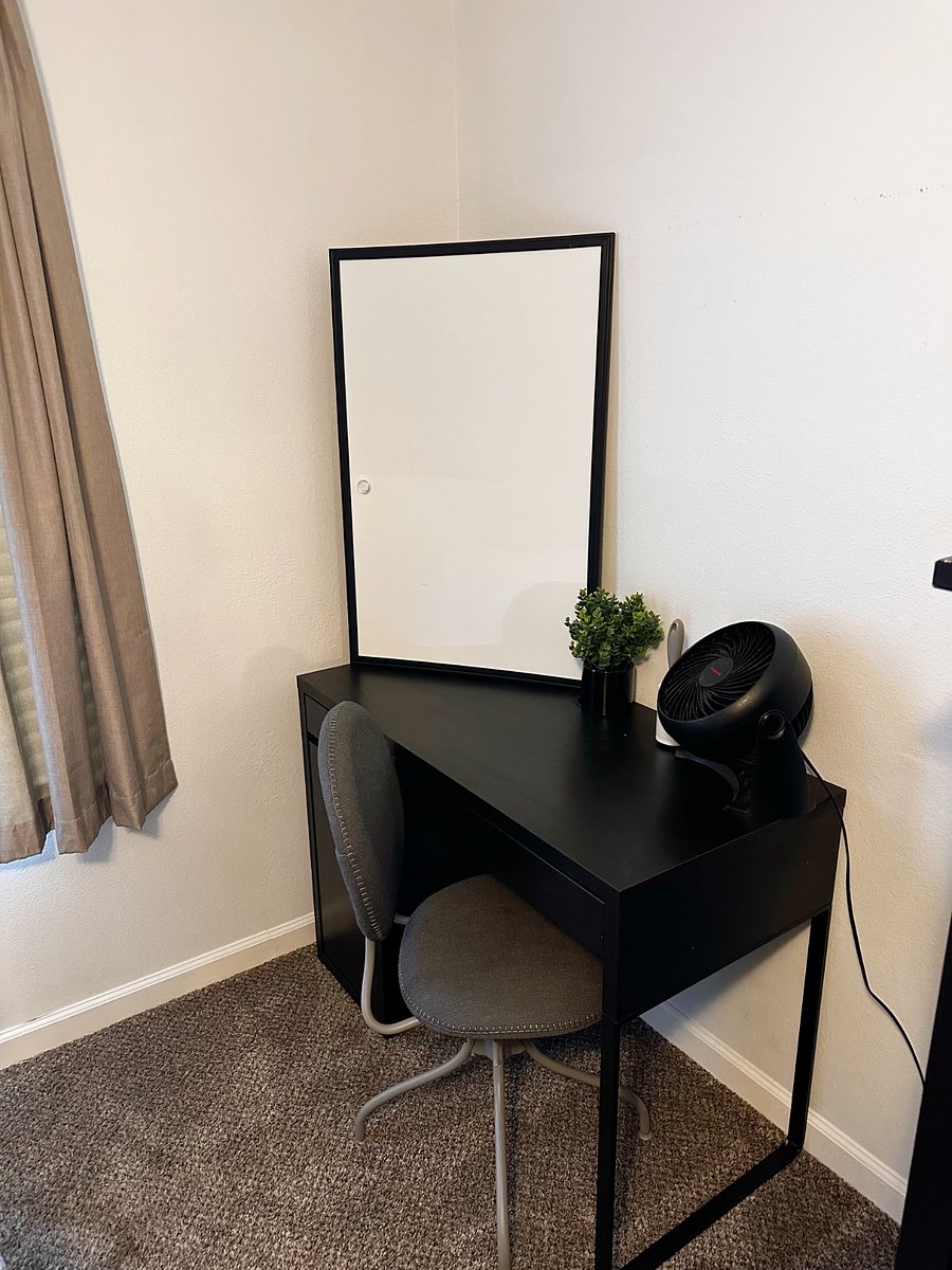 Furnished Finder property 422927_1 photo 11