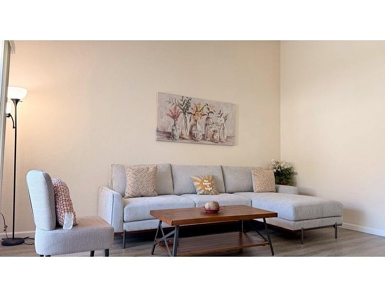 Furnished Finder property 422949_1 photo 5