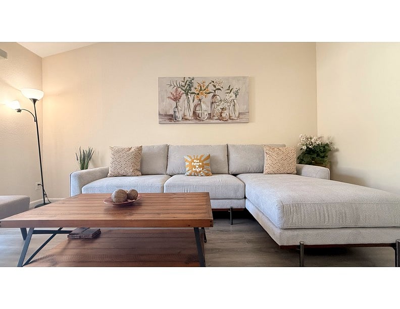 Furnished Finder property 422949_1 photo 6