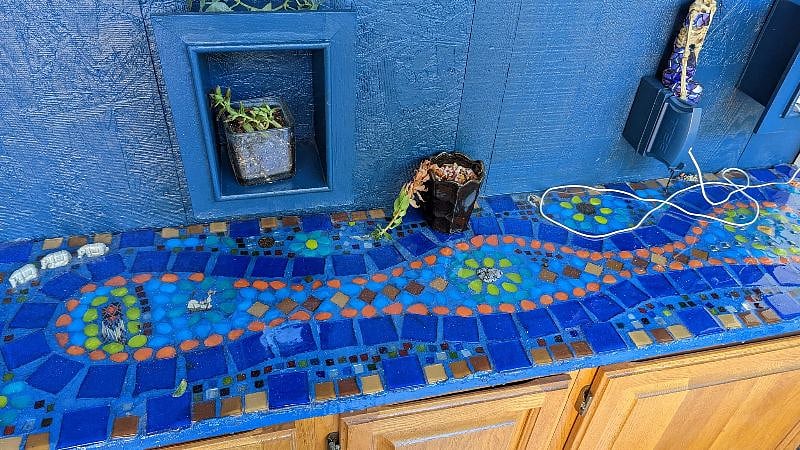 A closer view of that mosaic.