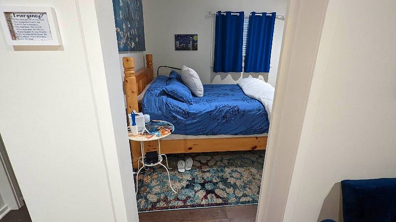 Now let's head into the bedroom.