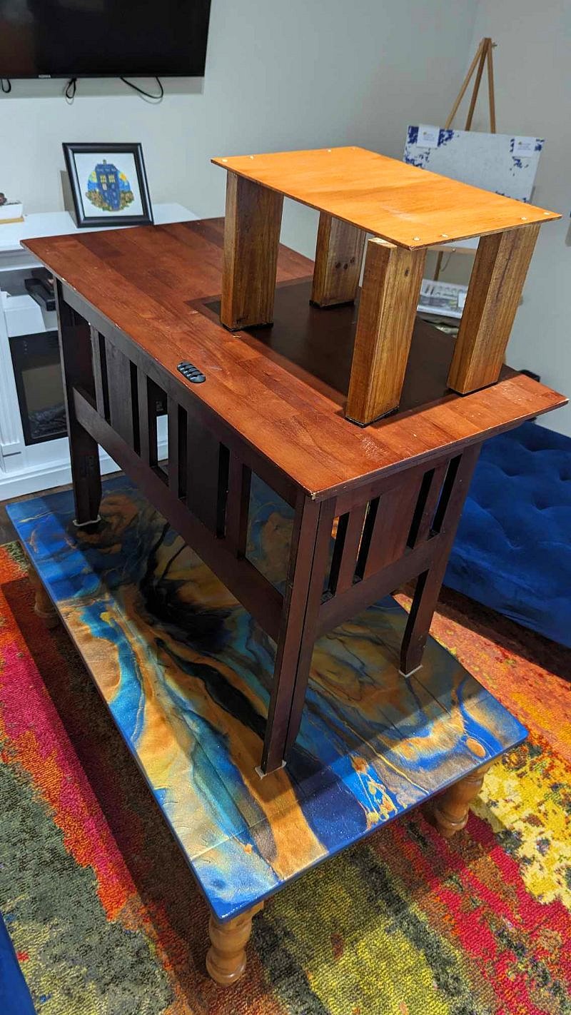 Folding desk is also provided for anyone who would like to have a stand up computer desk. It is in the closet, with the top part under the bed.