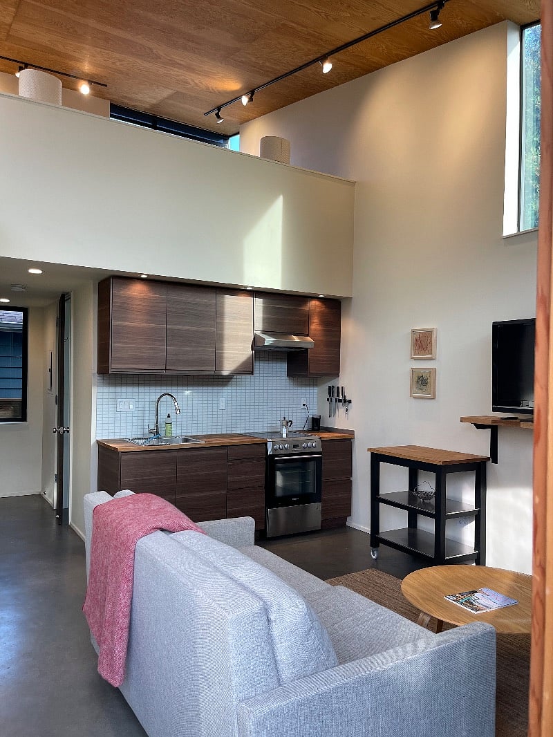 Furnished Finder property 423043_1 photo 13