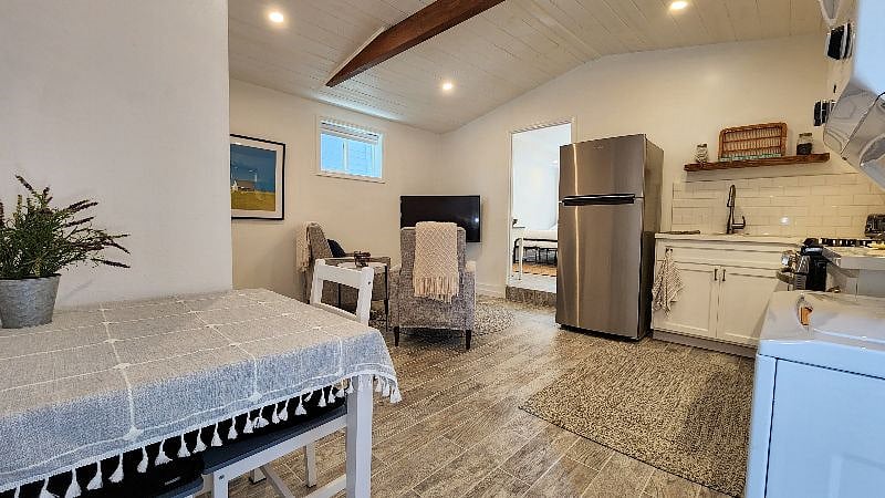 Furnished Finder property 423045_1 photo 15
