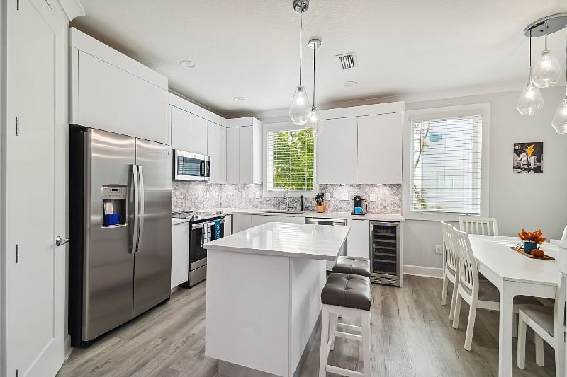 Furnished Finder property 423053_1 photo 8