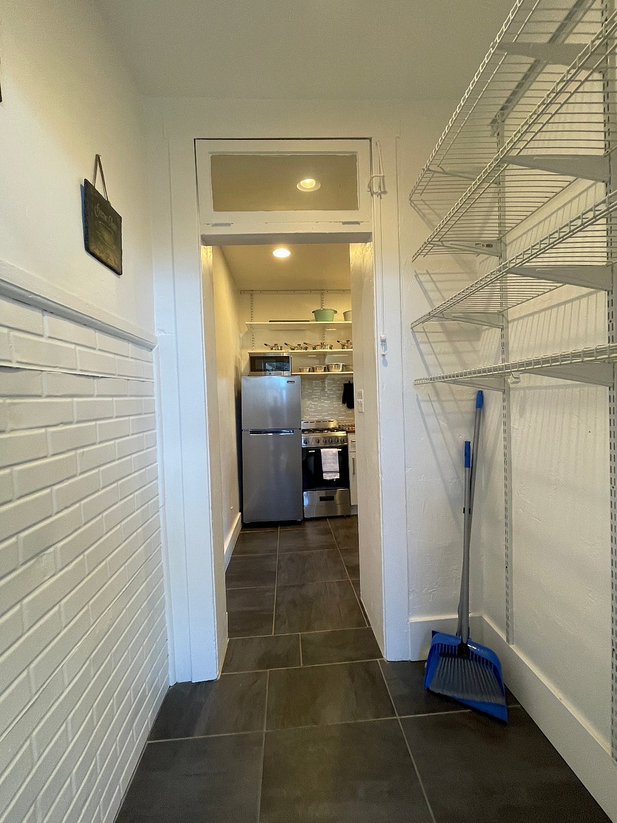 Furnished Finder property 423097_1 photo 8