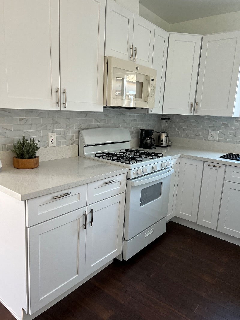 Furnished Finder property 423106_1 photo 3