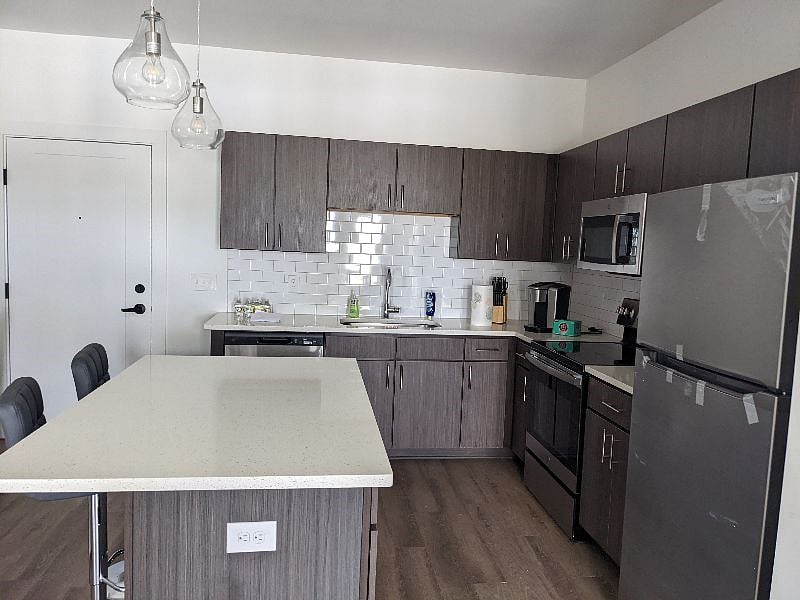 Furnished Finder property 423135_1 photo 7