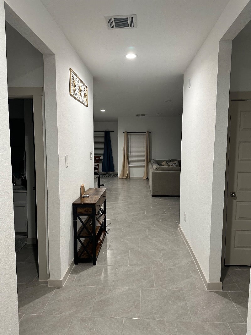 Furnished Finder property 423147_1 photo 8