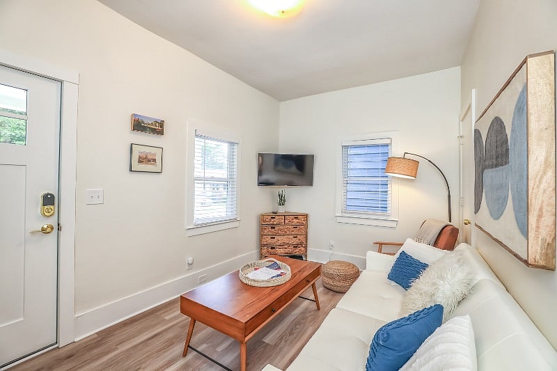 Furnished Finder property 423198_1 photo 17