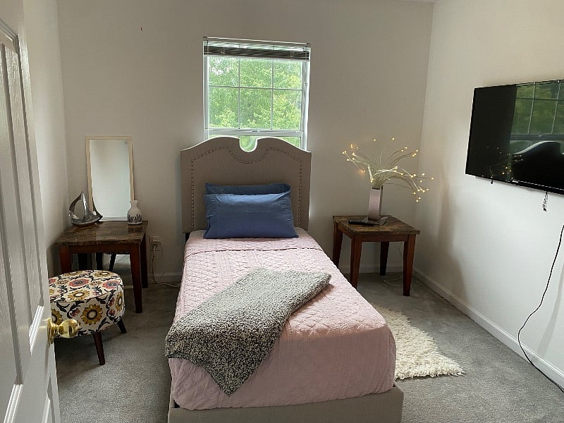 Furnished Finder property 423205_1 photo 1