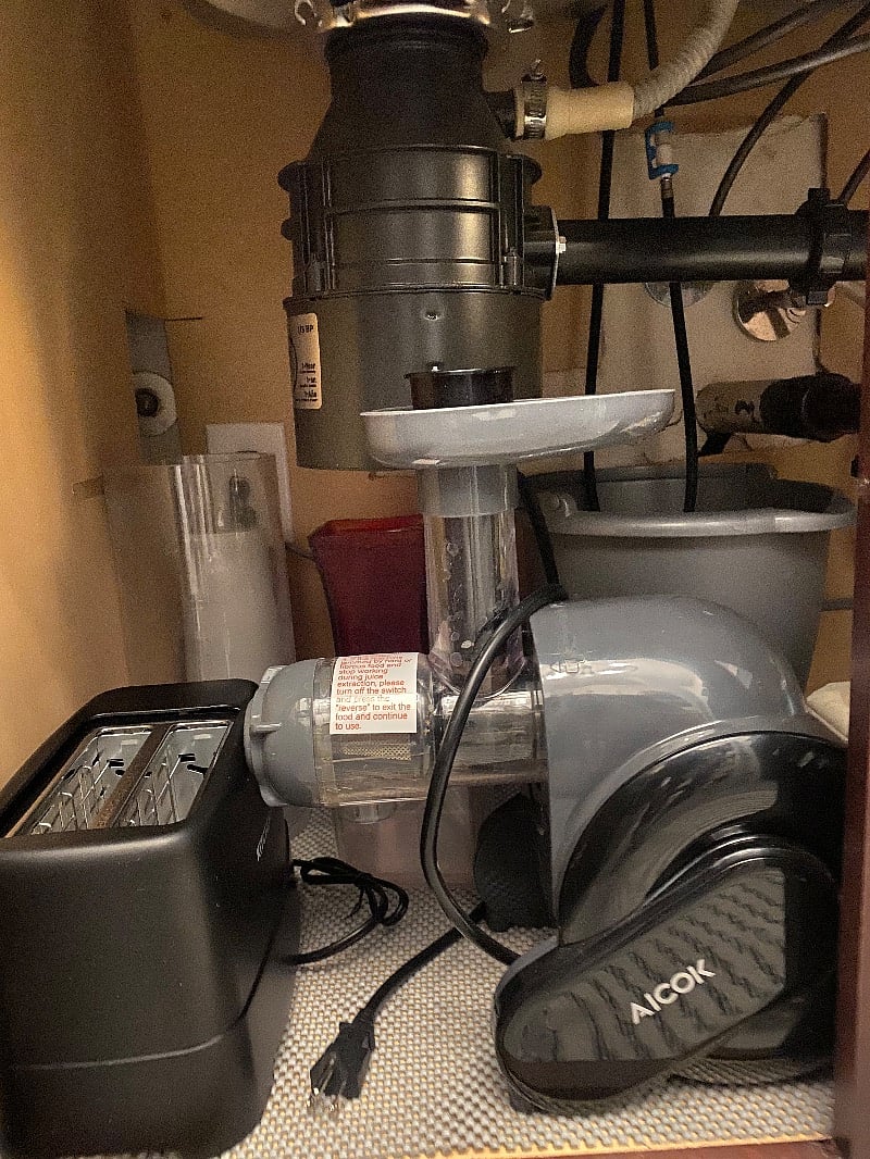 toaster and juicer