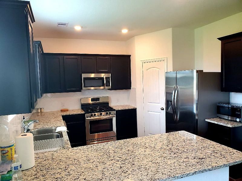 Furnished Finder property 423243_1 photo 3