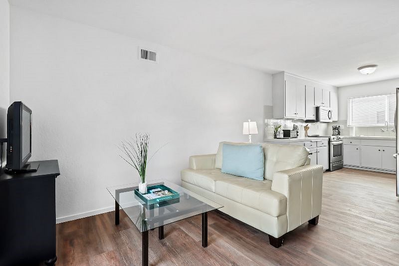 Furnished Finder property 423278_1 photo 8