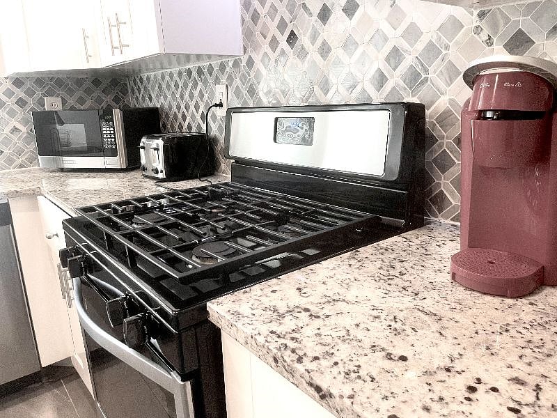 Furnished Finder property 423282_1 photo 23