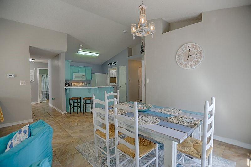Furnished Finder property 423301_1 photo 8