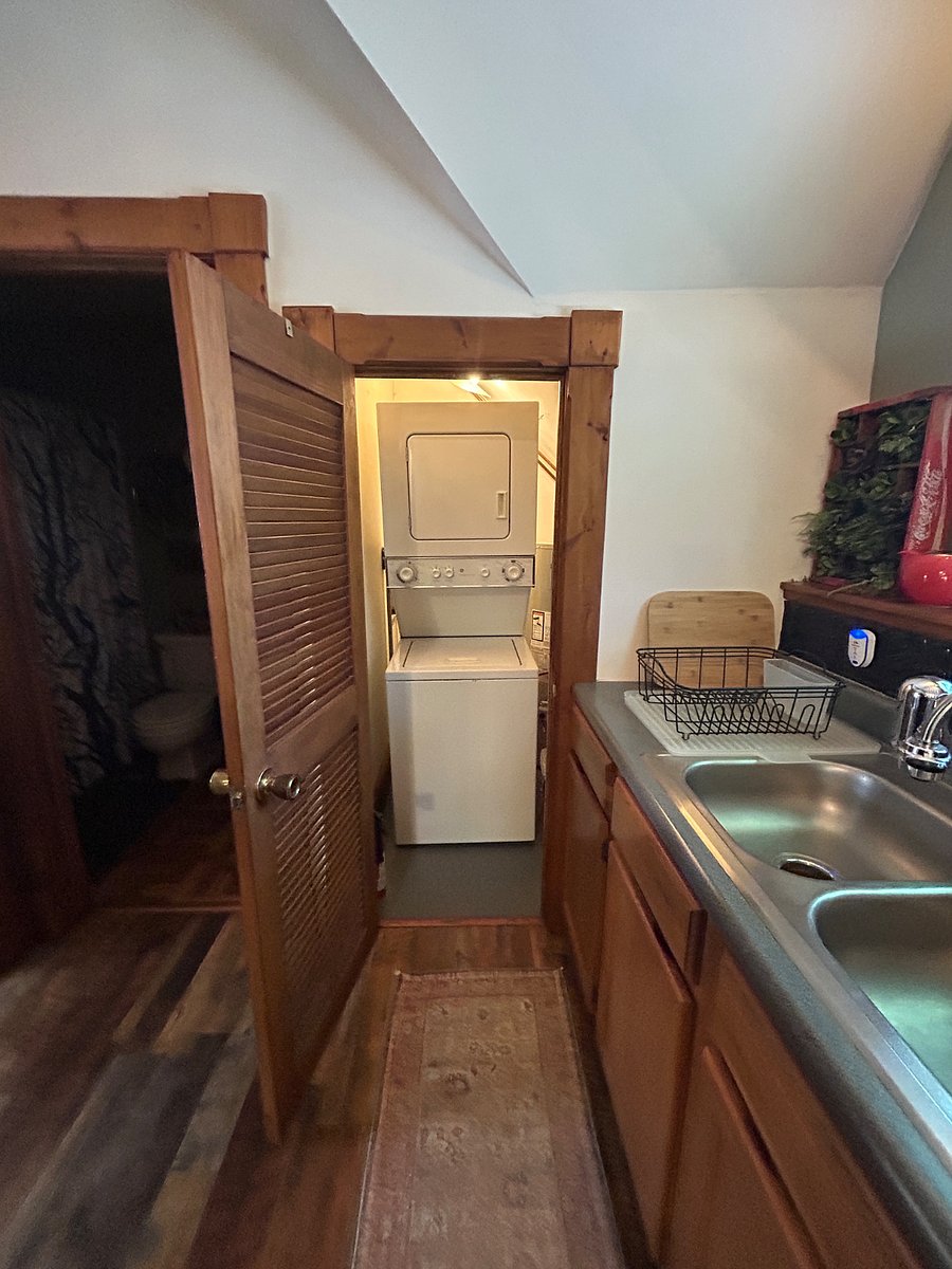 Furnished Finder property 423305_1 photo 11