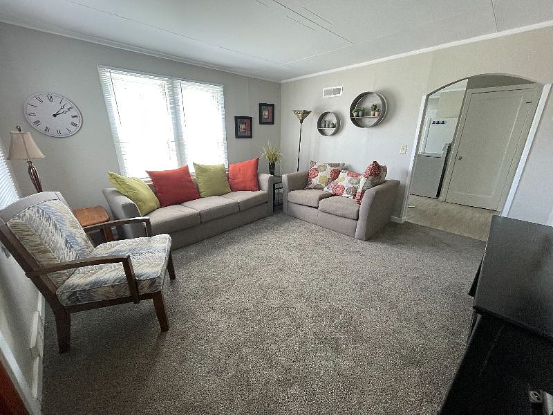 Furnished Finder property 423374_1 photo 2