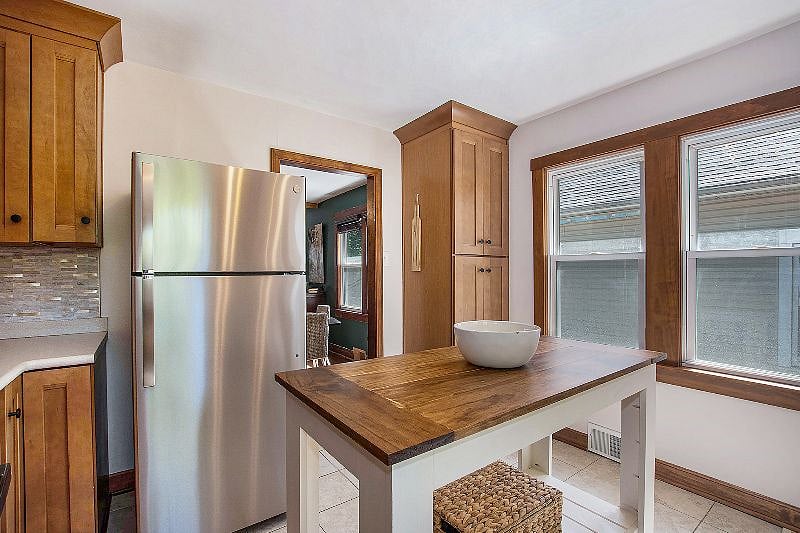 Furnished Finder property 423382_1 photo 8