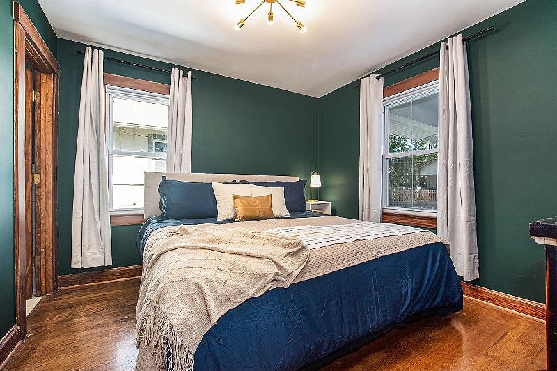 Furnished Finder property 423382_1 photo 17