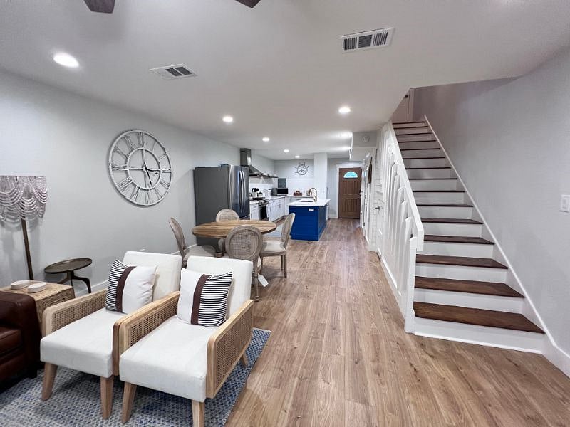 Furnished Finder property 423398_1 photo 28