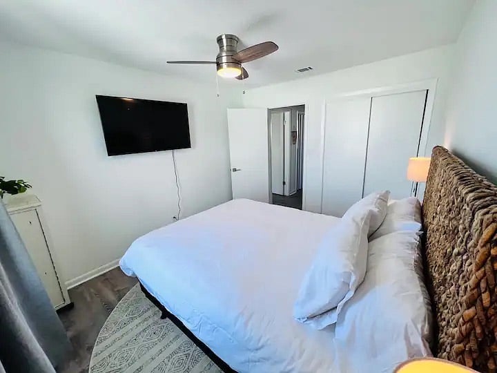Furnished Finder property 423399_1 photo 17