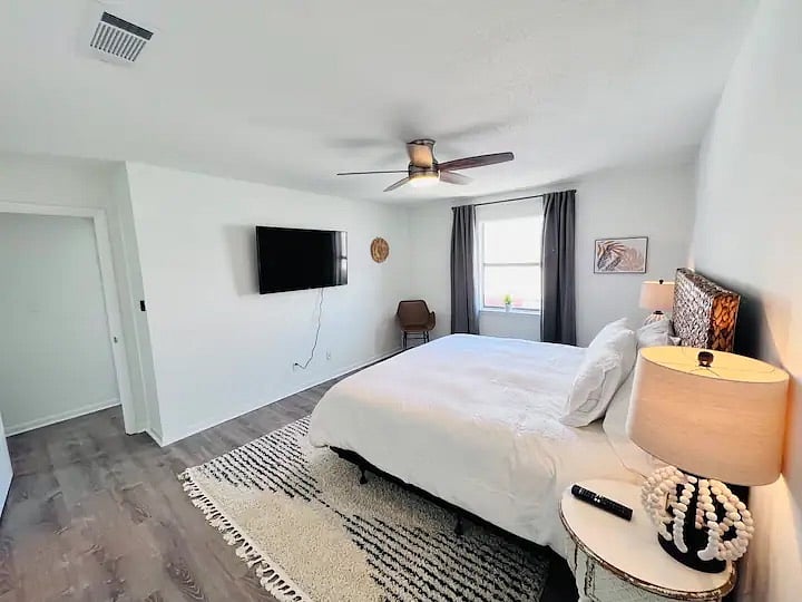 Furnished Finder property 423399_1 photo 22