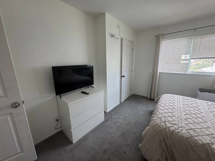 Furnished Finder property 423403_1 photo 15