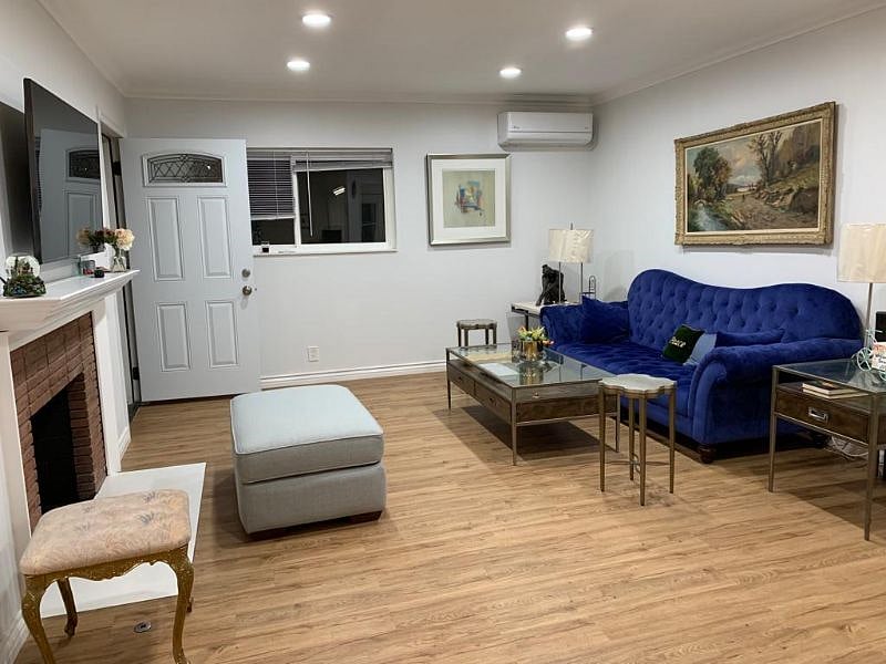 Furnished Finder property 423403_2 photo 8
