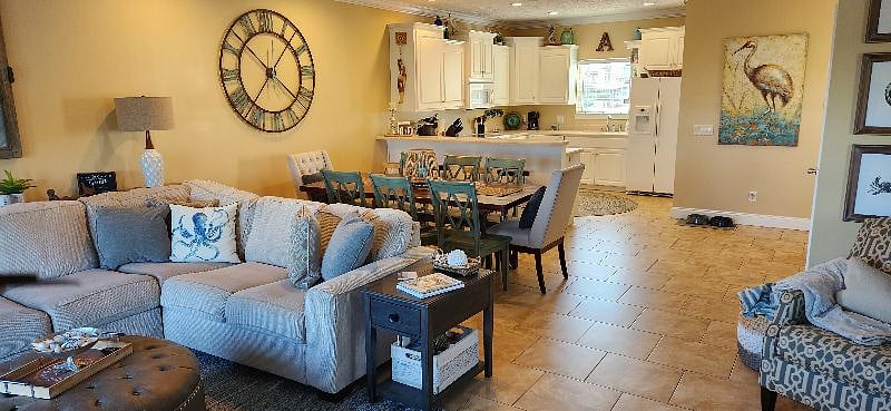 Furnished Finder property 423588_1 photo 3