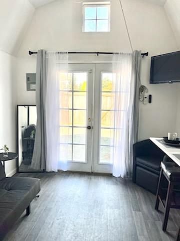 Furnished Finder property 423590_1 photo 7