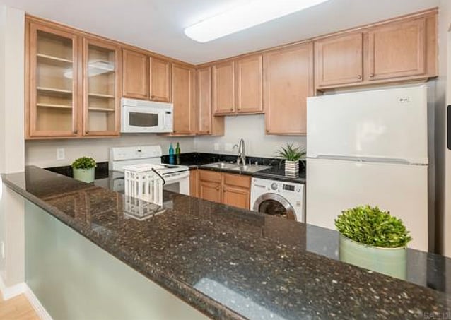Furnished Finder property 423594_1 photo 4