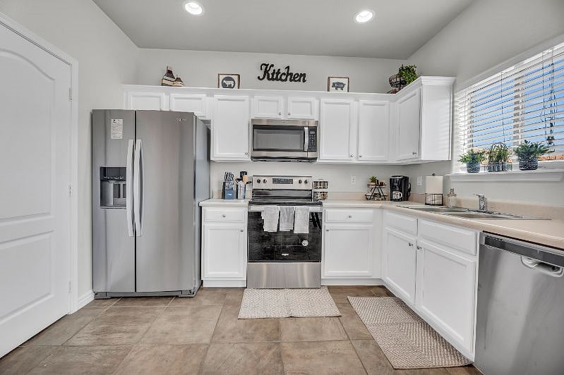 Furnished Finder property 423637_1 photo 11
