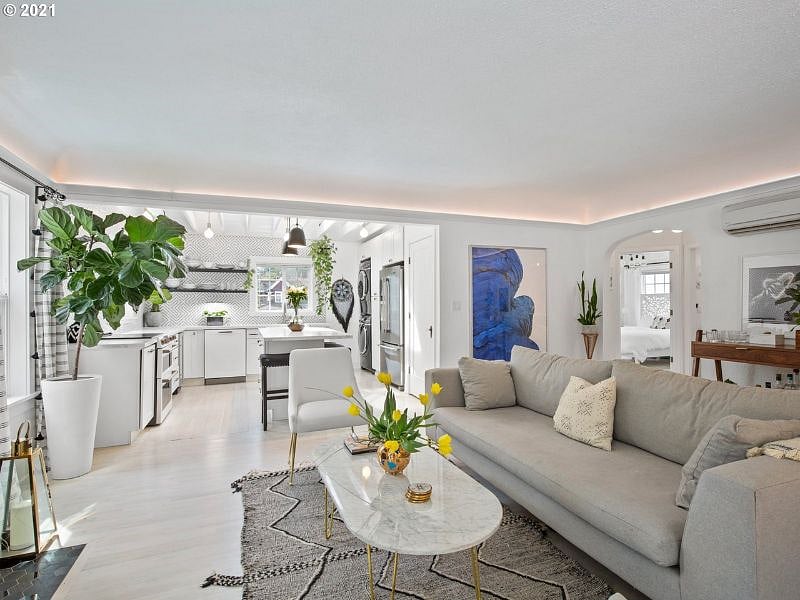 Furnished Finder property 423646_2 photo 5