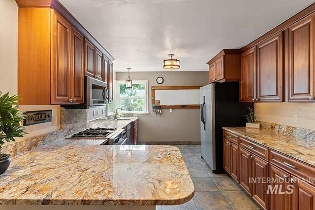 Furnished Finder property 423701_3 photo 7