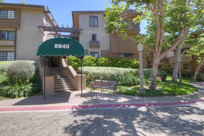 Furnished Finder property 423742_1 photo 16