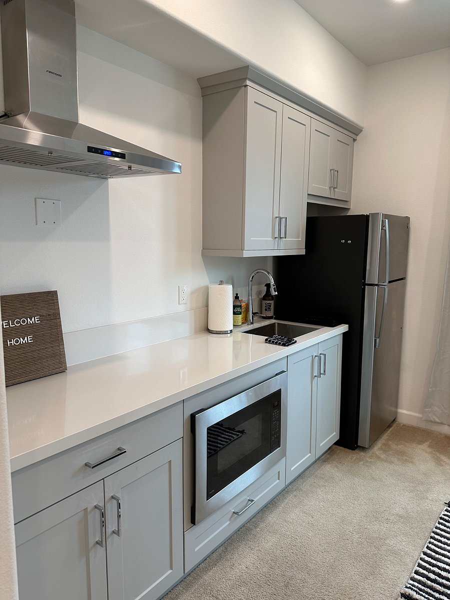 Furnished Finder property 423752_1 photo 11