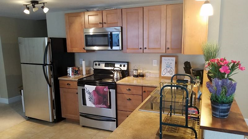Furnished Finder property 423811_1 photo 4