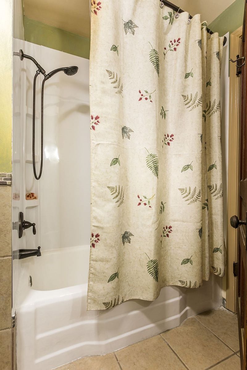 Furnished Finder property 423819_1 photo 21