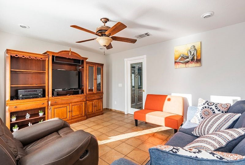 Furnished Finder property 423870_1 photo 5