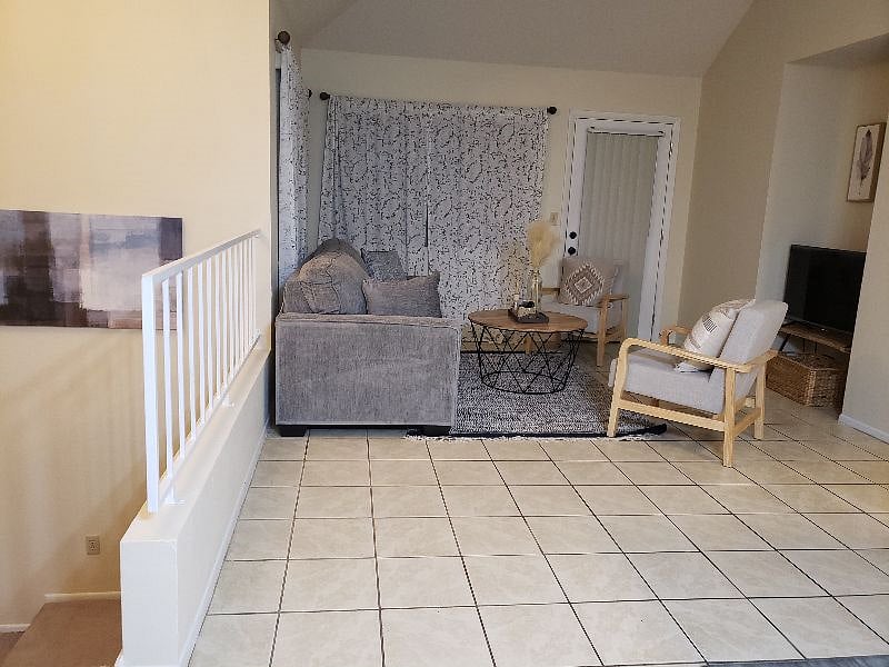 Furnished Finder property 423885_1 photo 16