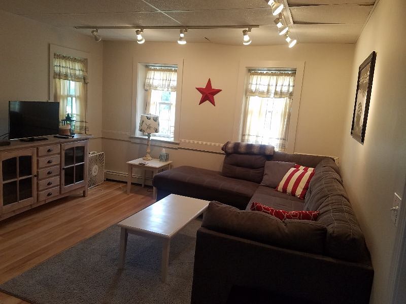 Furnished Finder property 423893_1 photo 16